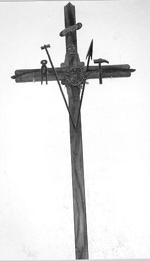 croce penitenziale - ambito lunigianese (inizio sec. XX, sec. XX)