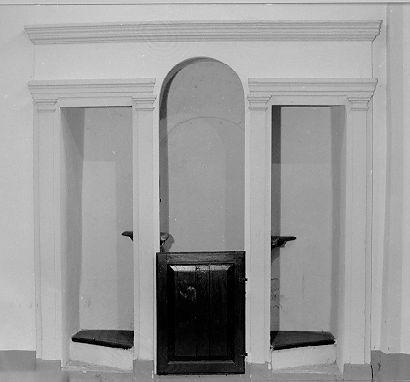 confessionale, serie - ambito lunigianese (prima metà sec. XVIII)