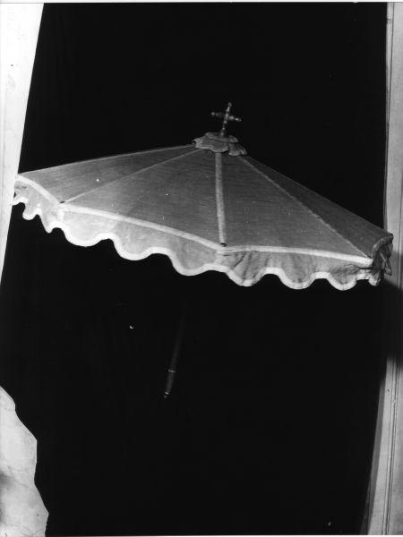 ombrellino processionale - manifattura italiana (ultimo quarto sec. XIX)