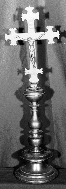 croce stazionale - ambito lunigianese (secc. XVIII/ XIX)