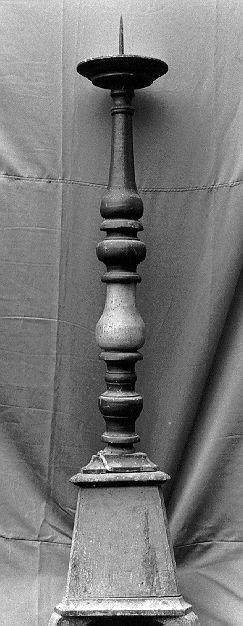 candelabro funebre, serie - ambito lunigianese (secc. XVIII/ XIX)