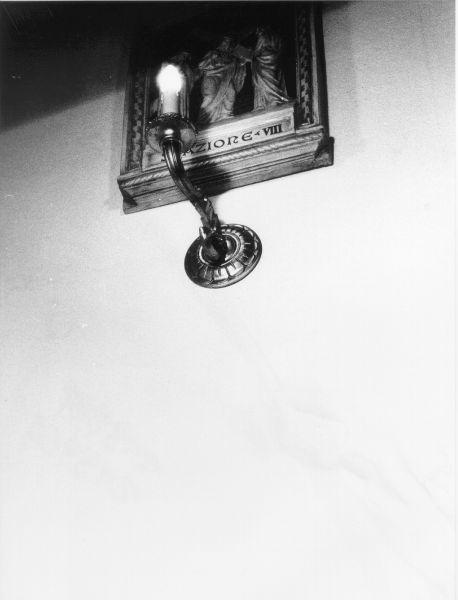 candeliere da parete, serie - bottega toscana (prima metà sec. XX)