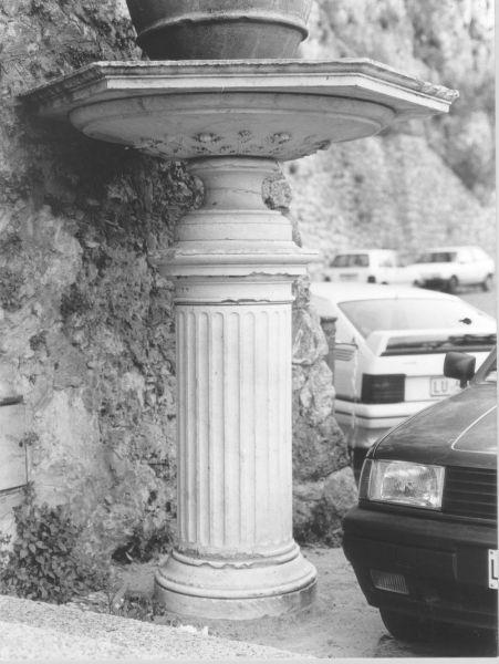 base di fonte battesimale - bottega toscana (sec. XVIII)