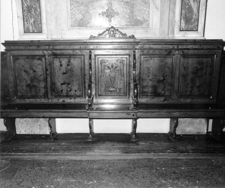 stalli del coro - bottega versiliese (primo quarto sec. XX)