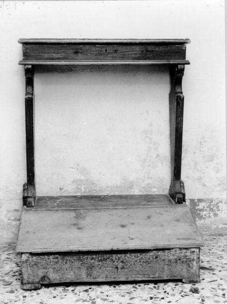 inginocchiatoio - bottega versiliese (sec. XIX)