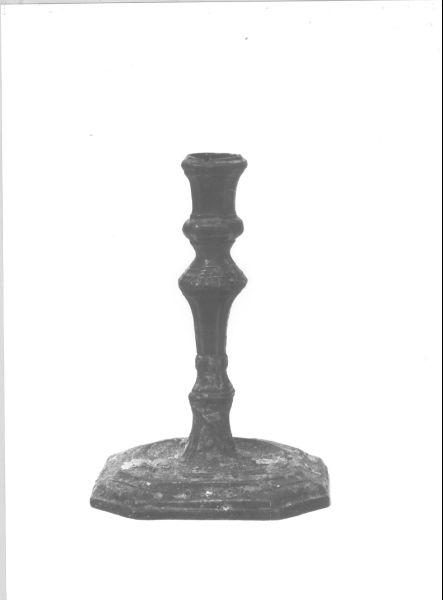 candelabro portatile, serie - bottega toscana (sec. XVIII)