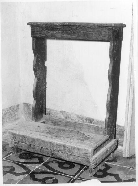 inginocchiatoio - ambito lunigianese (sec. XIX)