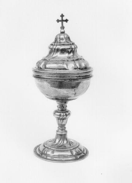 pisside - bottega italiana (sec. XVIII)