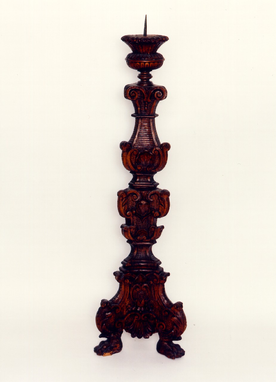 candelabro d'altare, serie - produzione siciliana (sec. XVIII)