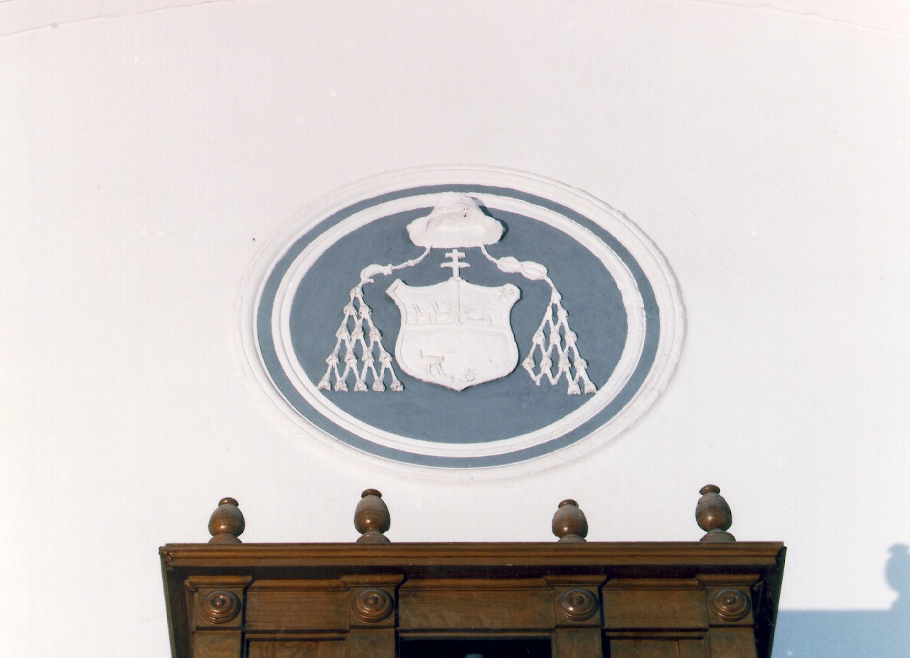 stemma cardinalizio (rilievo) - ambito siciliano (sec. XIX)