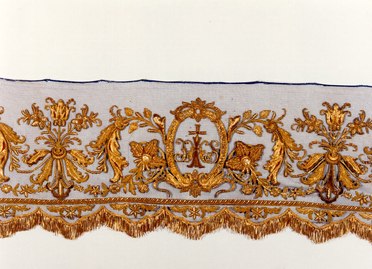 guarnizione di tovaglia d'altare - manifattura siciliana (primo quarto sec. XX)