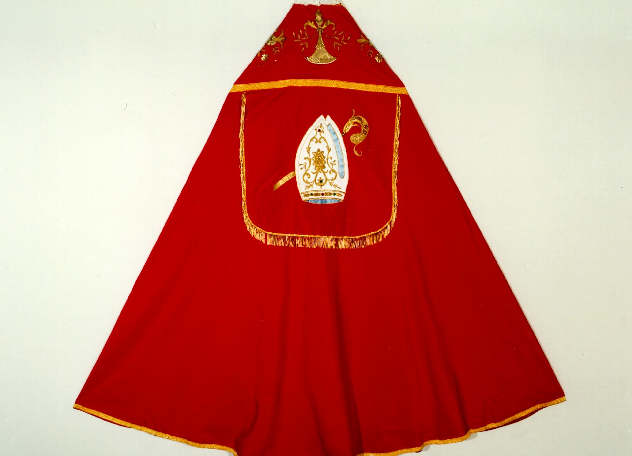 piviale - manifattura siciliana (Seconda metà sec. XVIII)