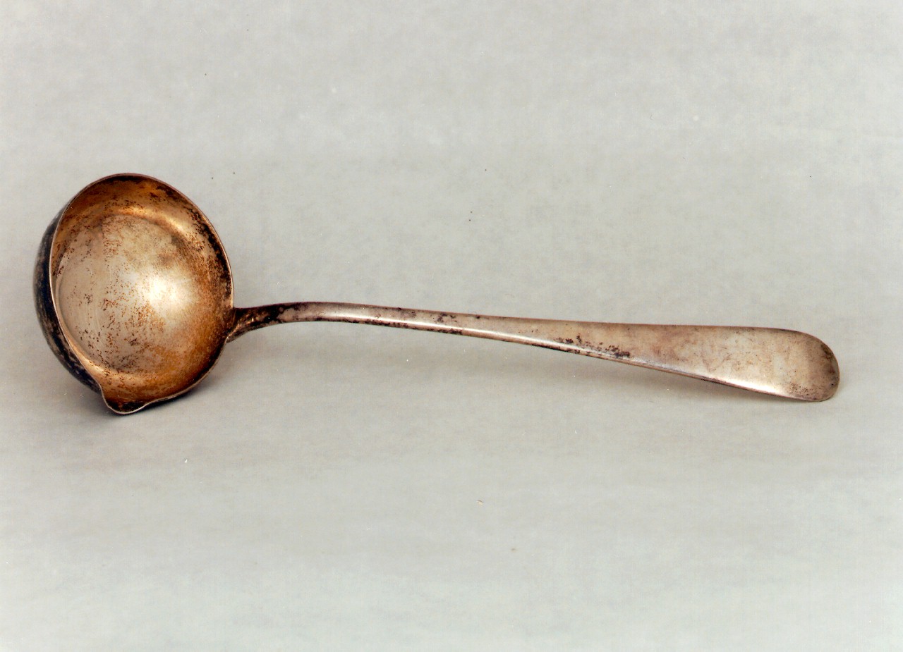 cucchiaio eucaristico - bottega siciliana (primo quarto sec. XX)