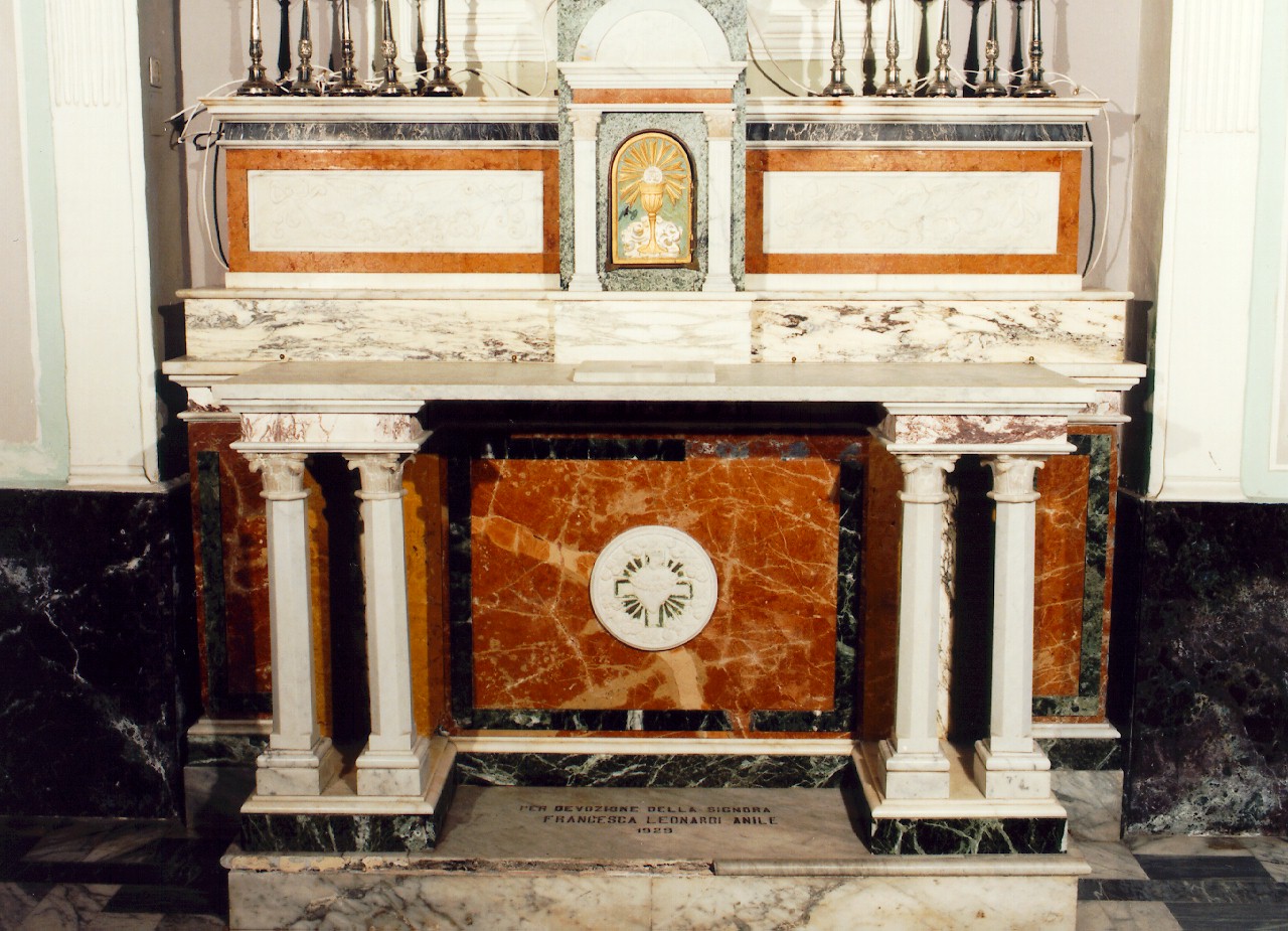 altare - ambito siciliano (sec. XX)