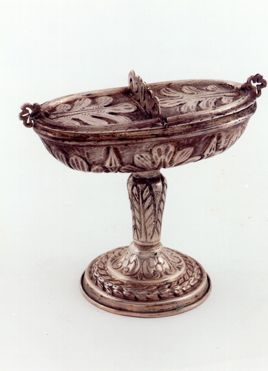 navicella portaincenso - bottega siciliana (primo quarto sec. XX)