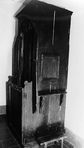 confessionale - ambito lunigianese (sec. XIX)