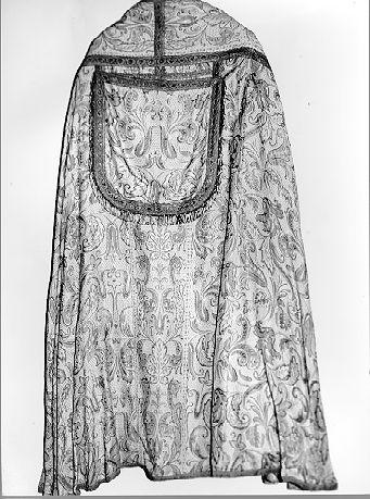 piviale - manifattura italiana (secc. XVIII/ XIX)