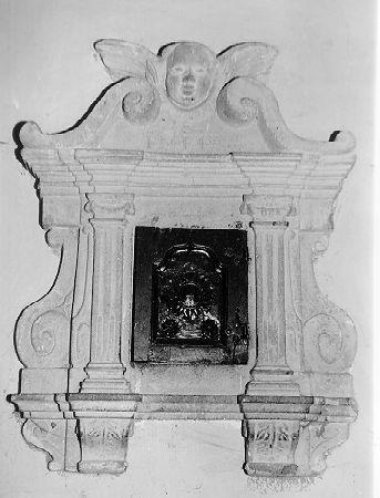 tabernacolo murale - ambito lunigianese (secc. XVII/ XVIII)