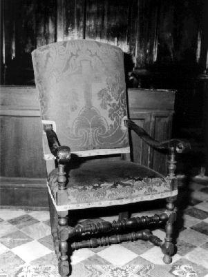 candeliere d'altare, serie - ambito lunigianese (fine/inizio secc. XVIII/ XIX)