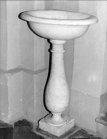 acquasantiera - a fusto - bottega toscana (prima metà sec. XX)