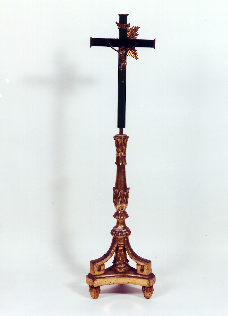 croce d'altare, serie - produzione siciliana (Seconda metà sec. XIX)