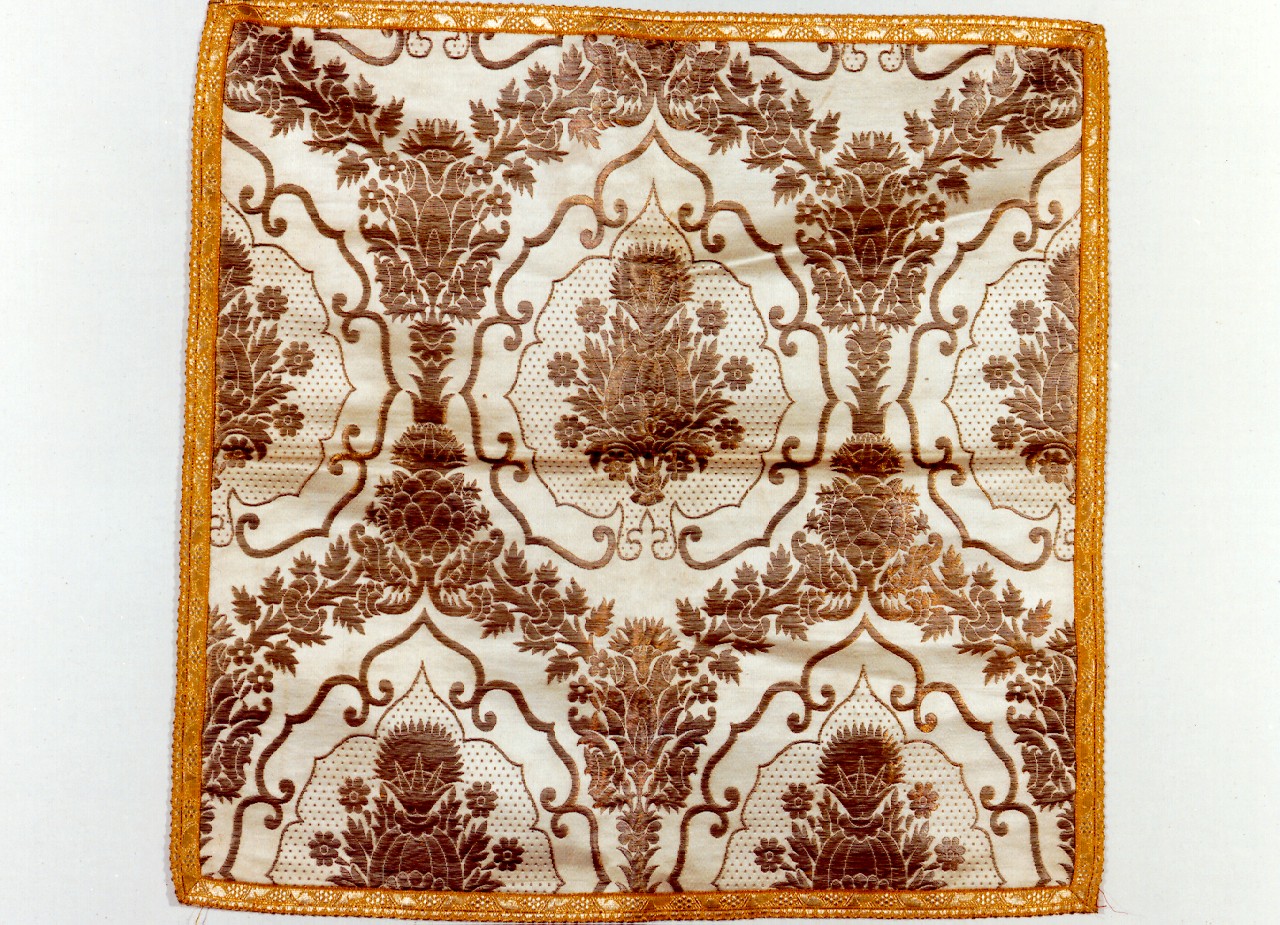 velo di calice - manifattura siciliana (primo quarto sec. XX)