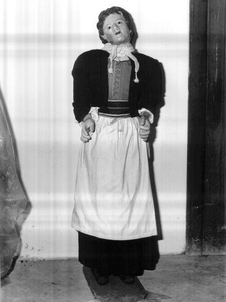 CONTADINA (statua da presepio, elemento d'insieme) - manifattura toscana (sec. XVII)