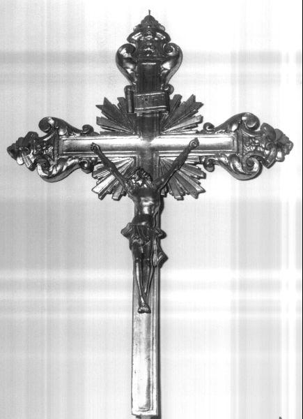 croce processionale - bottega lucchese (seconda metà sec. XVIII)