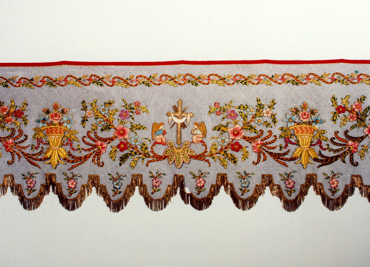 guarnizione di tovaglia d'altare - manifattura siciliana (primo quarto sec. XX)