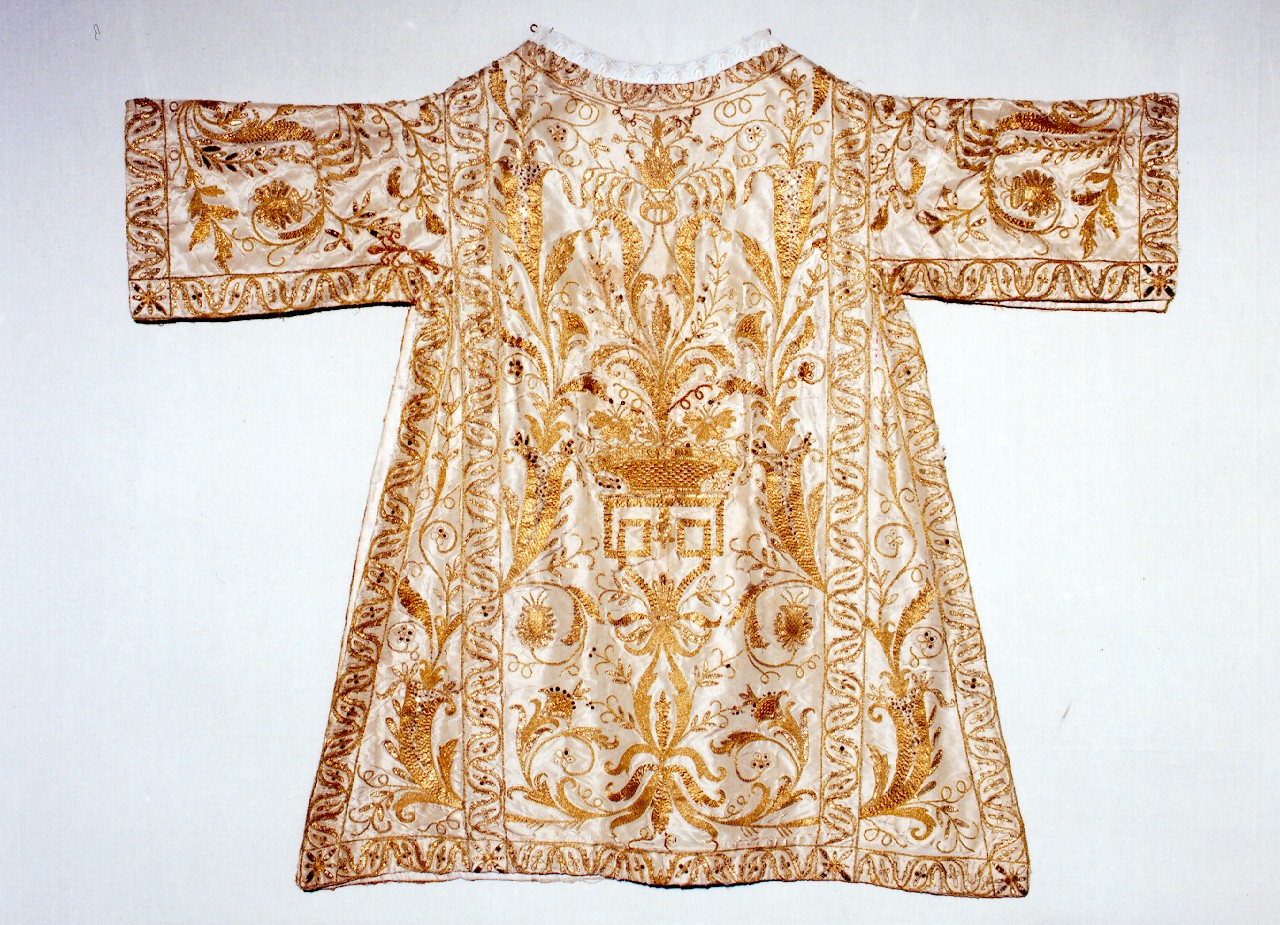 dalmatica - manifattura siciliana (Prima metà sec. XIX)