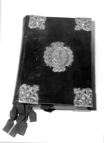 coperta di libro liturgico - bottega lucchese (metà sec. XVIII)