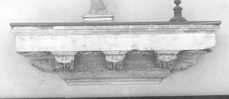 mensola - bottega lucchese (secc. XVI/ XVII)