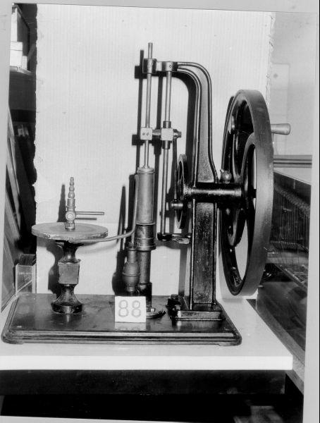 macchina per sottovuoto - ambito italiano (fine/inizio secc. XIX/ XX)