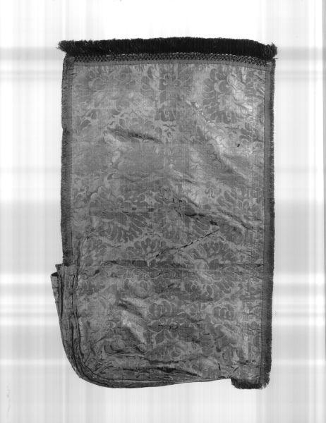 coperta - manifattura lucchese (primo quarto sec. XVII)