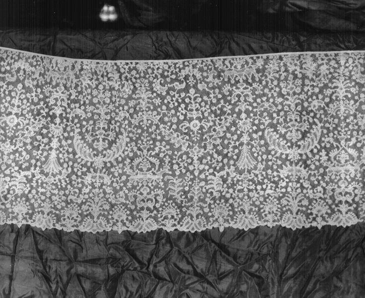 balza - manifattura fiamminga (primo quarto sec. XVIII)