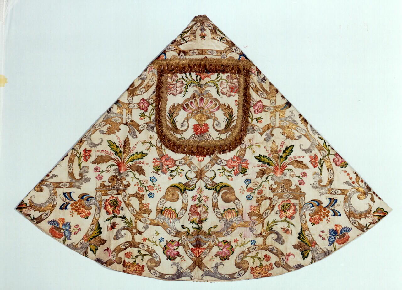 piviale - manifattura siciliana (ultimo quarto sec. XVIII)