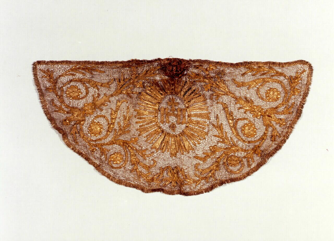 conopeo di pisside - manifattura siciliana (Prima metà sec. XIX)