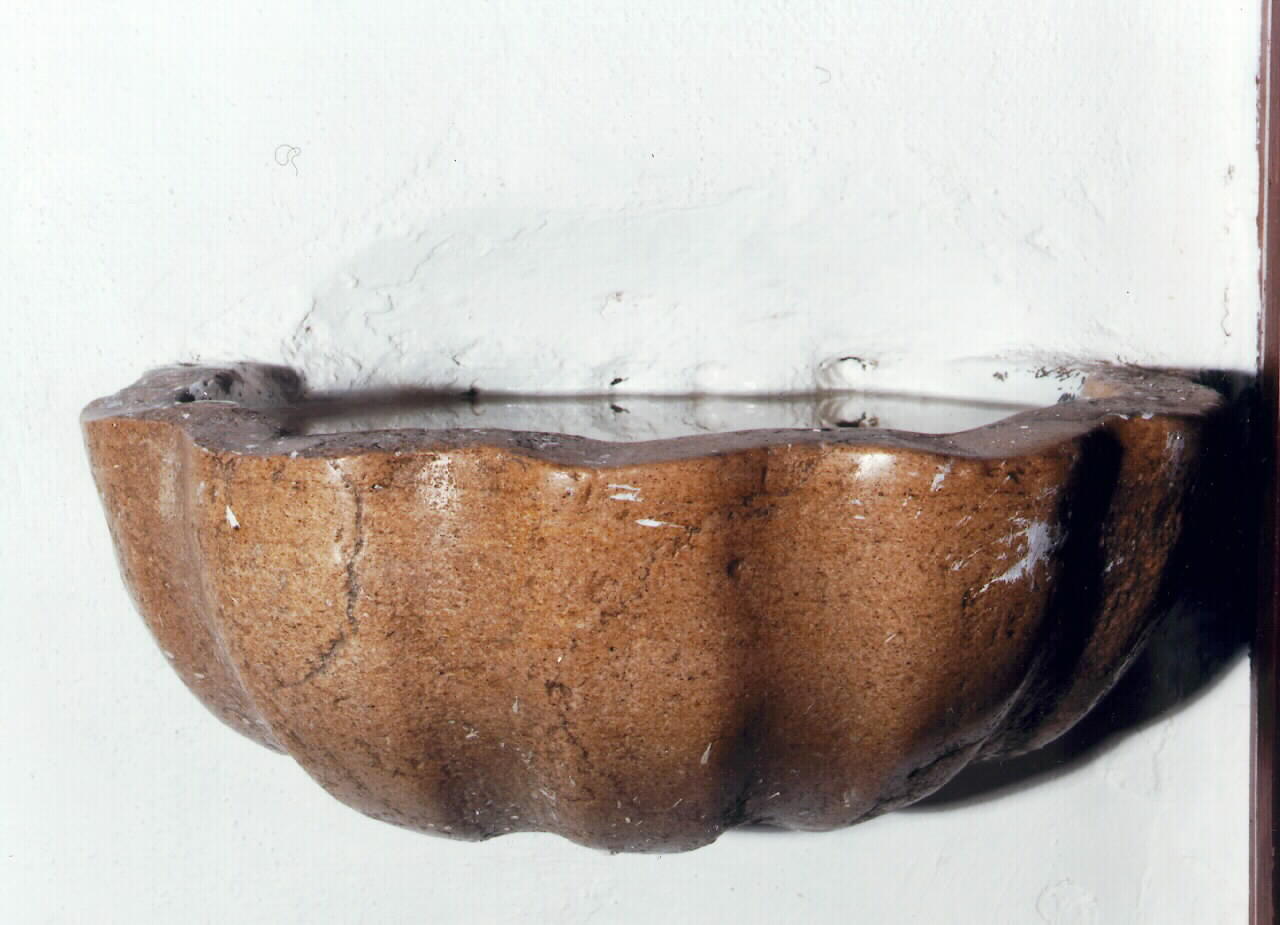 acquasantiera da parete - ambito siciliano (fine sec. XIX)