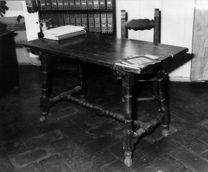 tavolo - bottega toscana (inizio sec. XX)