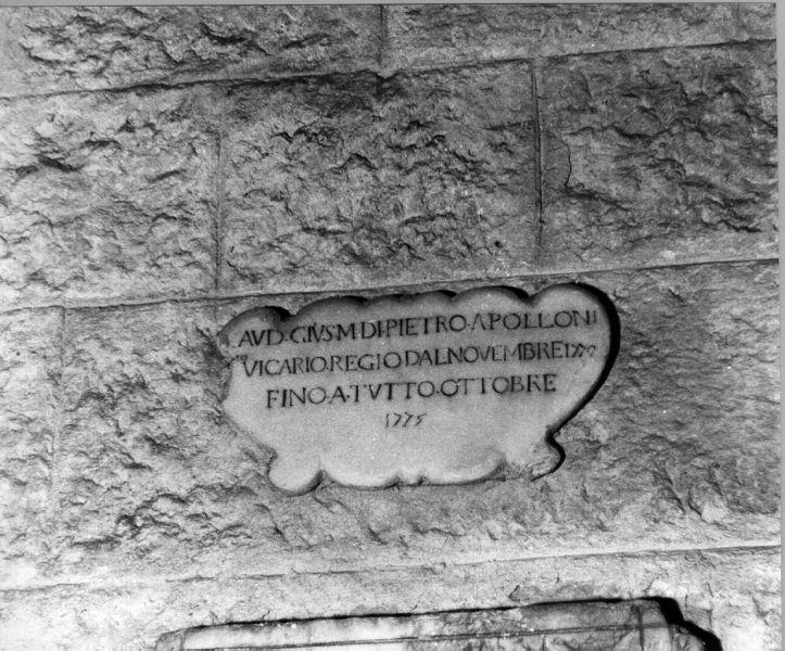 lapide commemorativa - bottega toscana (sec. XVIII)