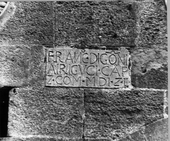 lapide commemorativa - bottega toscana (sec. XVI)