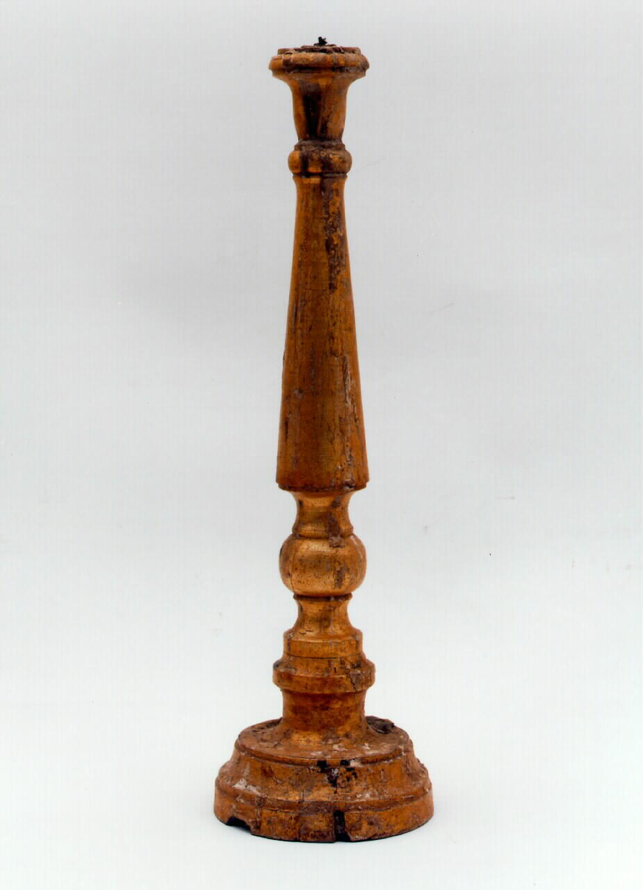 candeliere d'altare, serie - produzione siciliana (Prima metà sec. XIX)