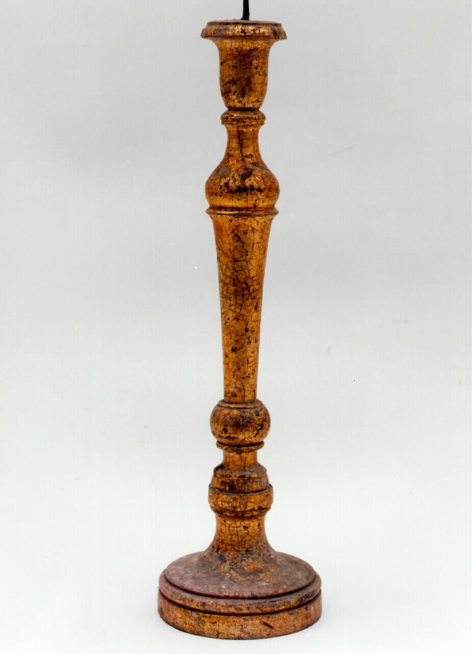 candeliere d'altare, serie - produzione siciliana (Seconda metà sec. XIX)