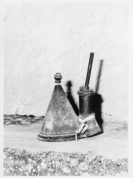 smoccolatoio - manifattura toscana (sec. XX)