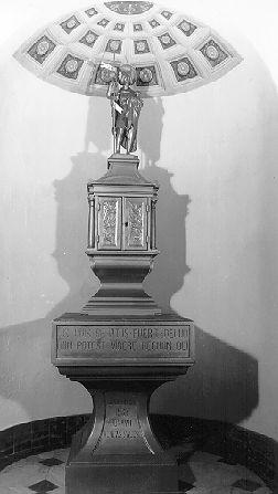 fonte battesimale - ambito italiano (sec. XX)