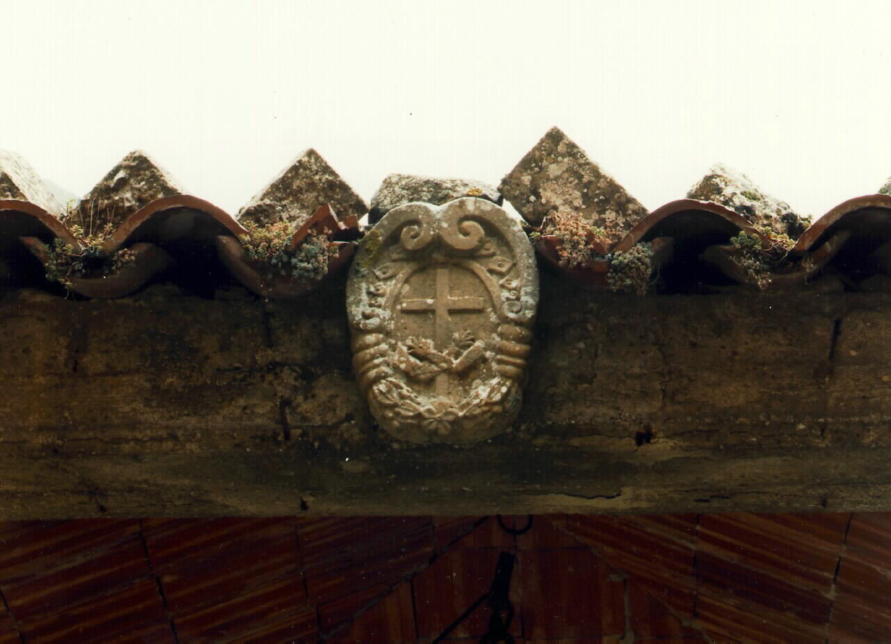 emblema dell'ordine francescano (rilievo) - ambito siciliano (Fine/inizio secc. XVII/ XVIII)