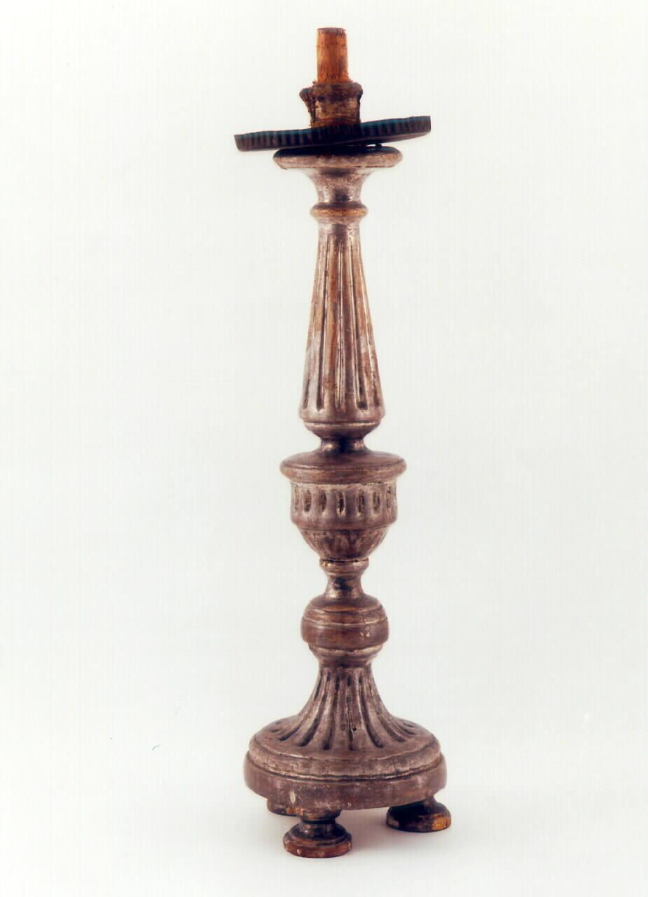 candeliere d'altare, serie - produzione siciliana (Prima metà sec. XIX)