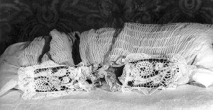 camice - manifattura italiana (sec. XVIII)