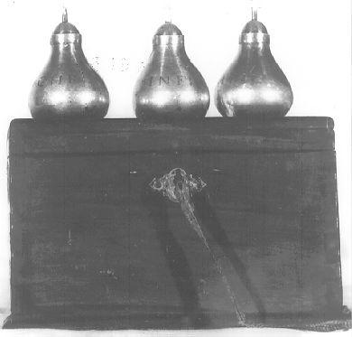 vasetti per oli santi, serie - ambito italiano (sec. XIX)