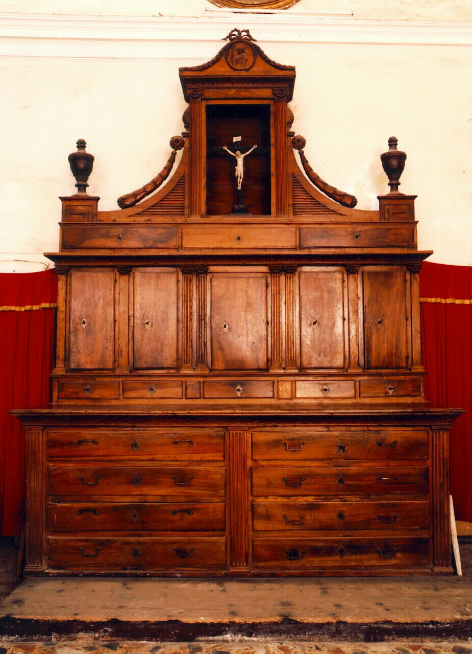 ARMADIO DA SACRESTIA - produzione siciliana (Metà sec. XIX)